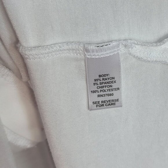 Cato Button Front Top White Size 18 20W Scoop Neck 3/4 Sleeve Stretchy Hi Low - Picture 6 of 6